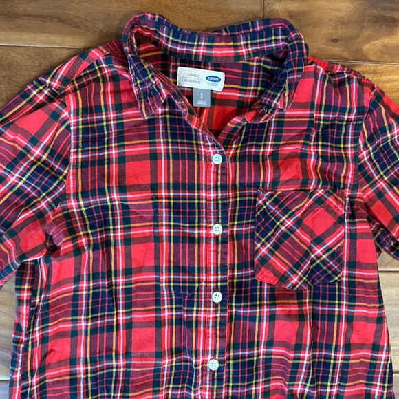 Old Navy Button-up Red Plaid Shirt size Small - Picture 2 of 2